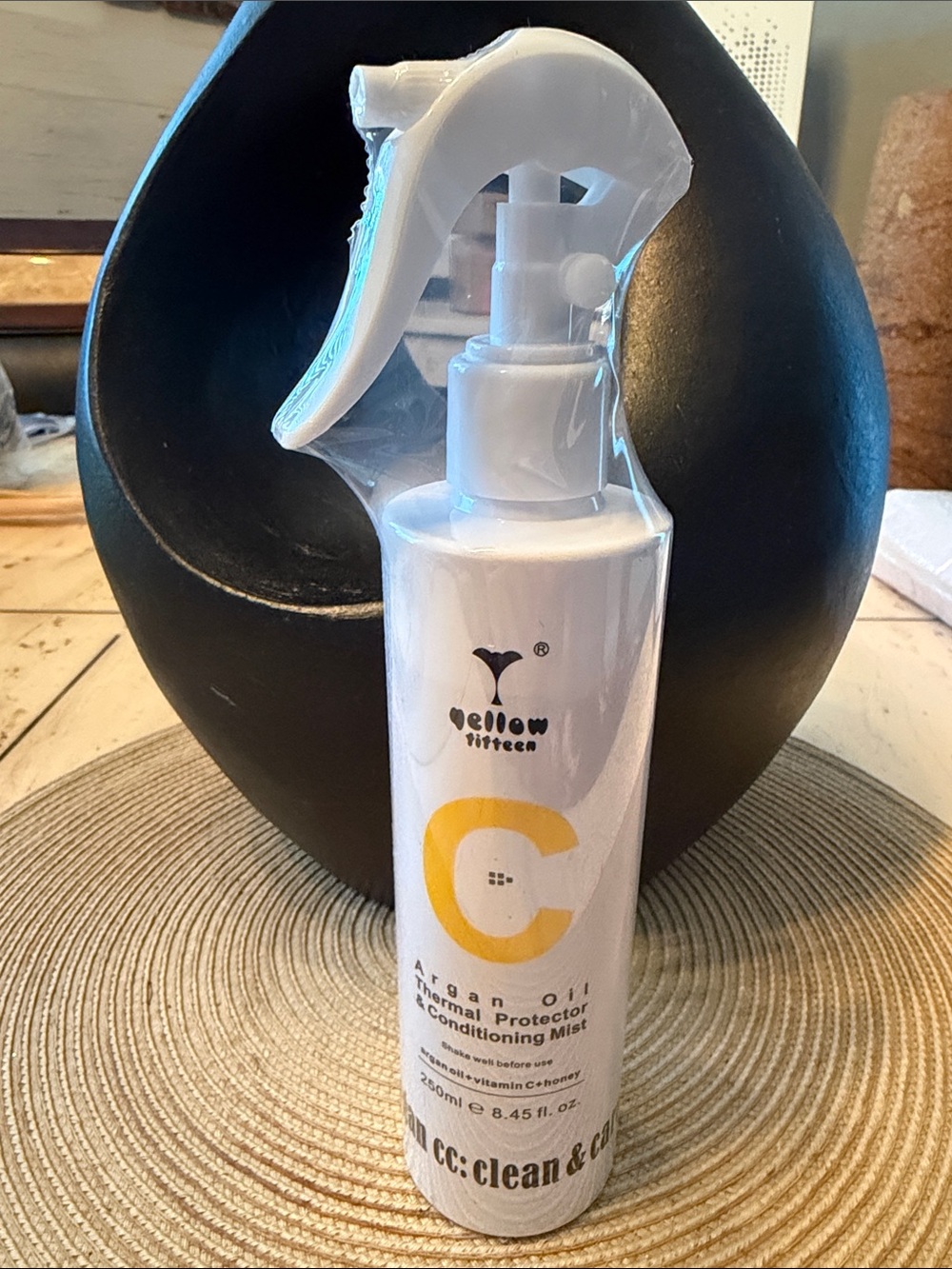 Yellow 15 C Argan Oil Thermal Protector & Conditioning Mist Sealed 8.45 Oz.
